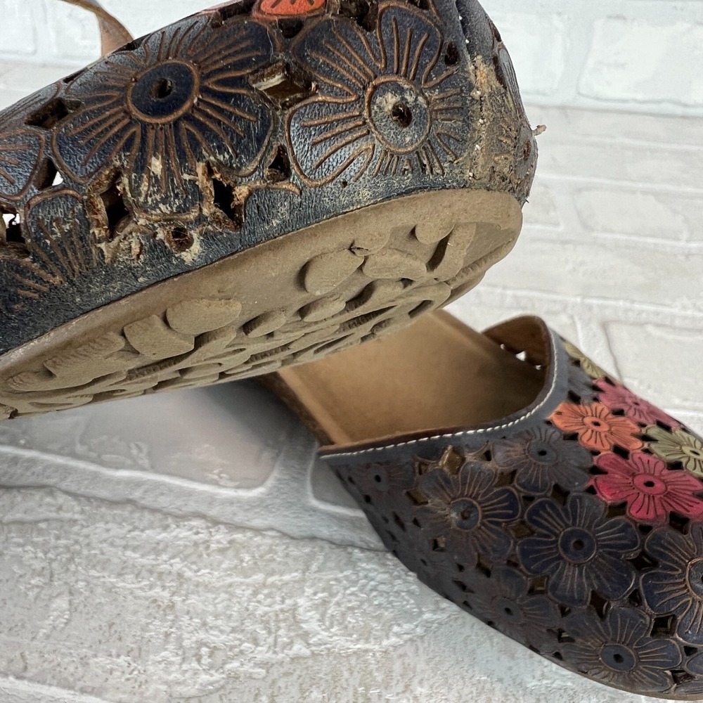 L'Artiste Spring Step Mary Jane Sandals Womens 38 7.5 8 Spikey Blum Floral Wedge - Picture 16 of 16
